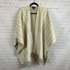 ESTUDIO beige soft warm fleece ruana cape poncho wrap fringe one size